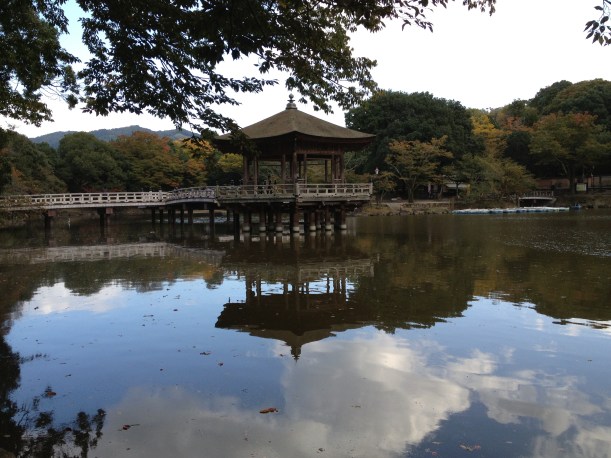 Son pavillon sur l'eau