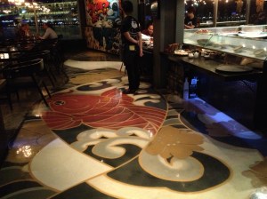 Décor au sol du Kinki